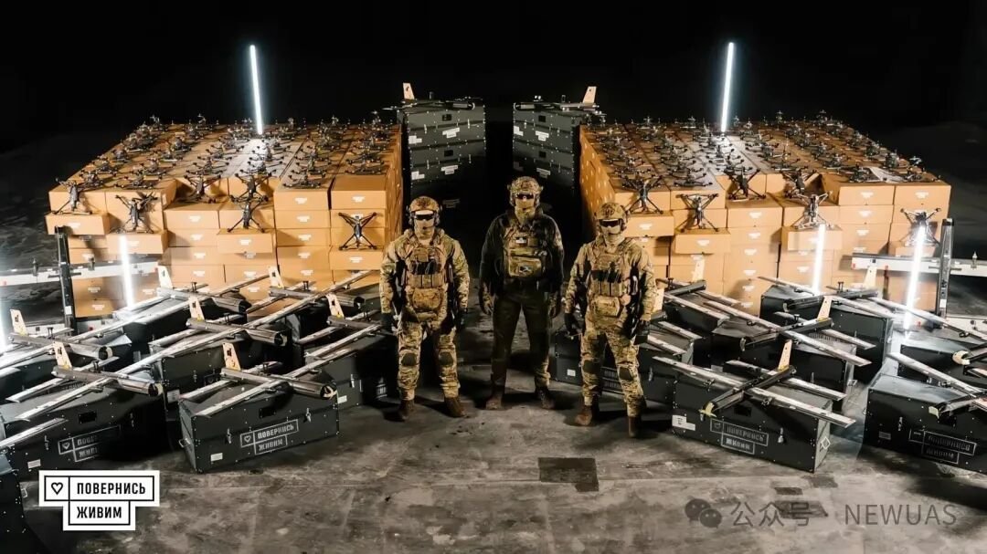 Drones and Batteries in the Russia-Ukraine War –The Ukrainian Alpha Special Forces have received 25,000 attack FPV drones.